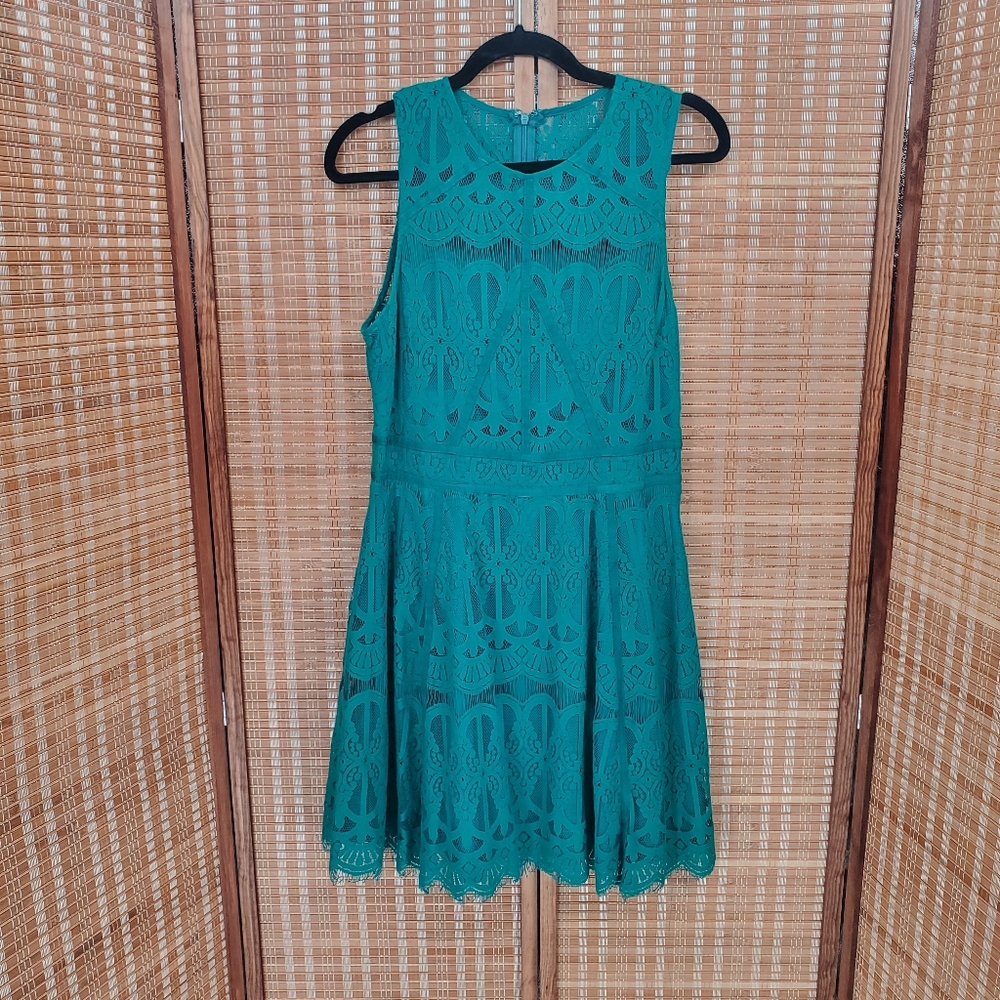 ◇ Adelyn Rae Emerald Green Sleeveless Lace Fit N Flare Cocktail Dress Size Large